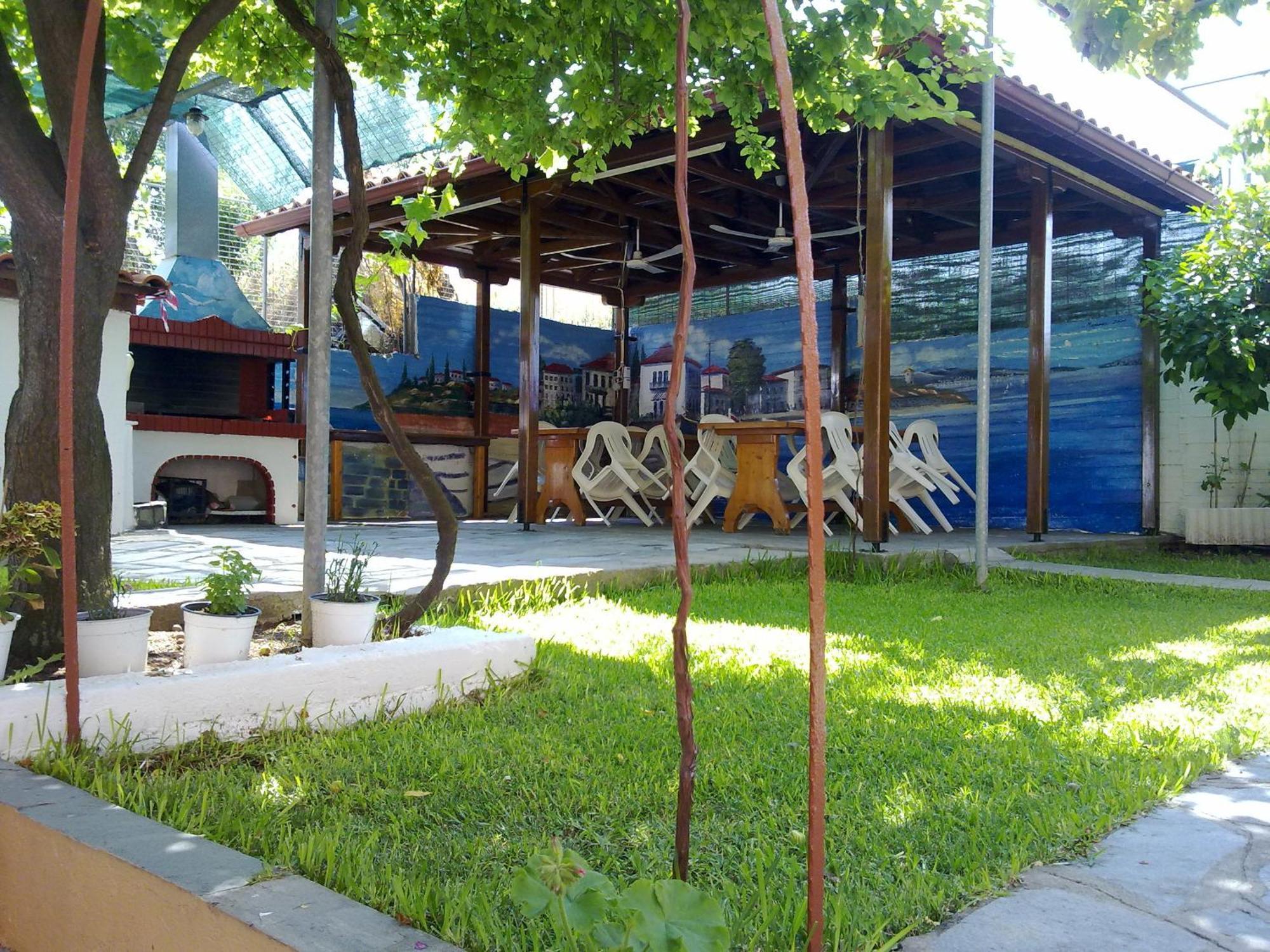 Hotel Alexandra Nea Roda Exterior photo
